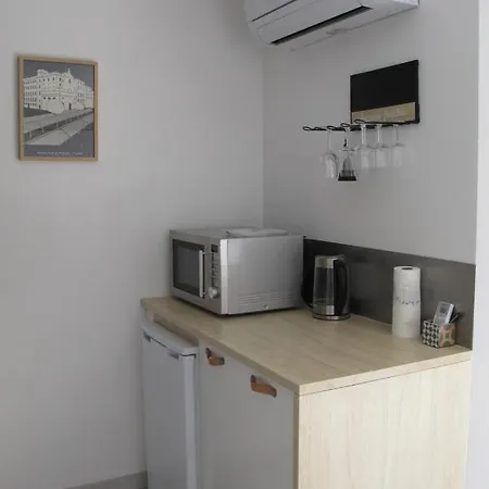 Superbe Studio Cabine Au Bord De La Plage Saint-Raphaël